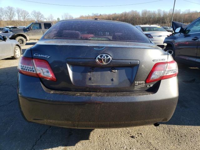 4T1BF3EK8BU738185 - 2011 TOYOTA CAMRY BASE GRAY photo 6