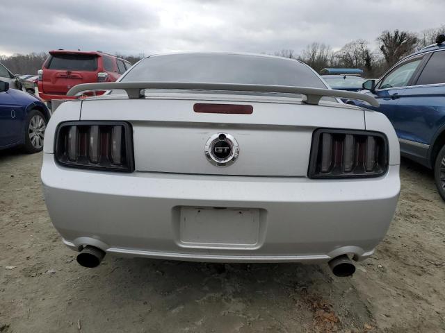 1ZVHT82H155127276 - 2005 FORD MUSTANG GT SILVER photo 6