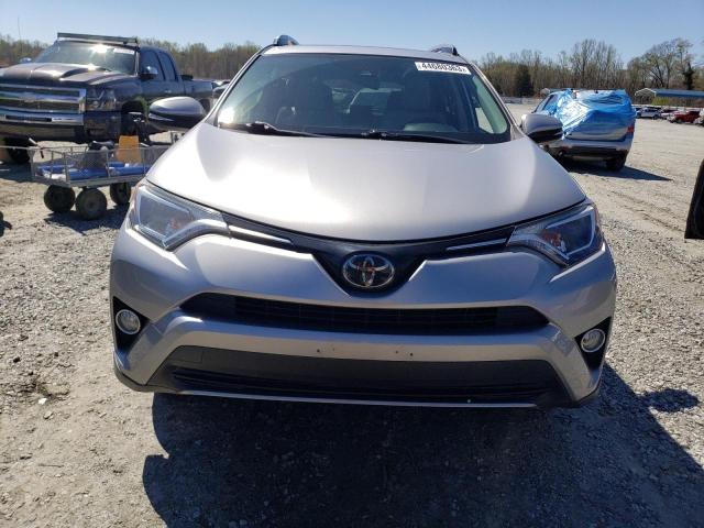 JTMRFREV8JJ238687 - 2018 TOYOTA RAV4 ADVENTURE SILVER photo 5