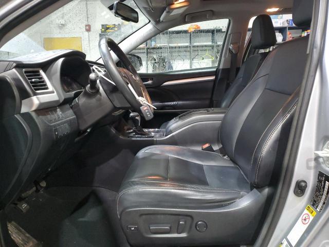 5TDJKRFH0FS187908 - 2015 TOYOTA HIGHLANDER XLE 银色 照片 7