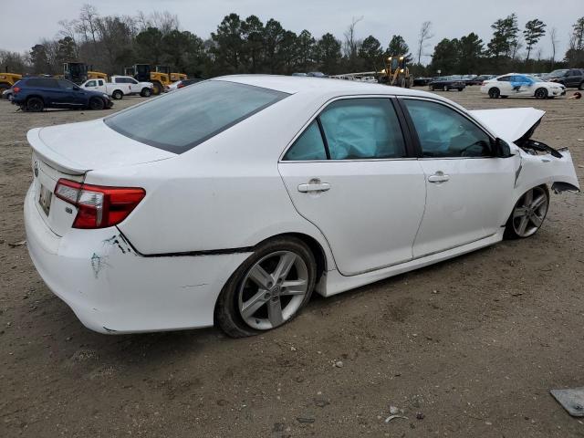 4T1BF1FK1EU368382 - 2014 TOYOTA CAMRY L WHITE photo 3