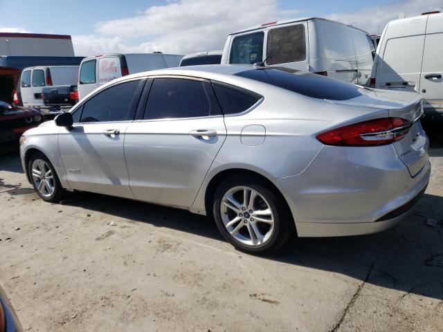 3FA6P0LU5JR110750 - 2018 FORD FUSION SE HYBRID SILVER photo 2