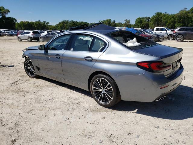 WBA53BJ05MWW89833 - 2021 BMW 540 I GRAY photo 2