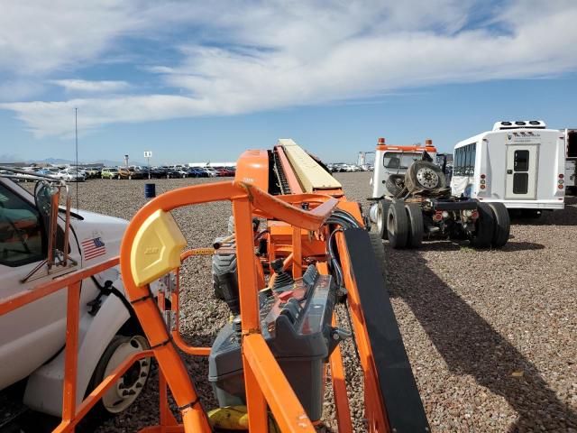 2022 JLG SKYTRACK, 