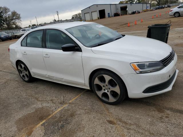 3VW2K7AJ2BM361195 - 2011 VOLKSWAGEN JETTA BASE WHITE photo 4