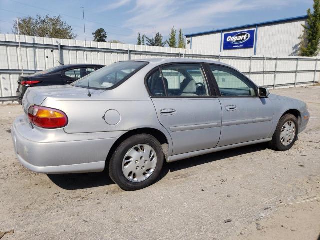 1G1ND52M3W6123331 - 1998 CHEVROLET MALIBU SILVER photo 3