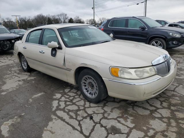 1LNHM83W11Y626418 - 2001 LINCOLN TOWN CARTIER CREAM photo 4