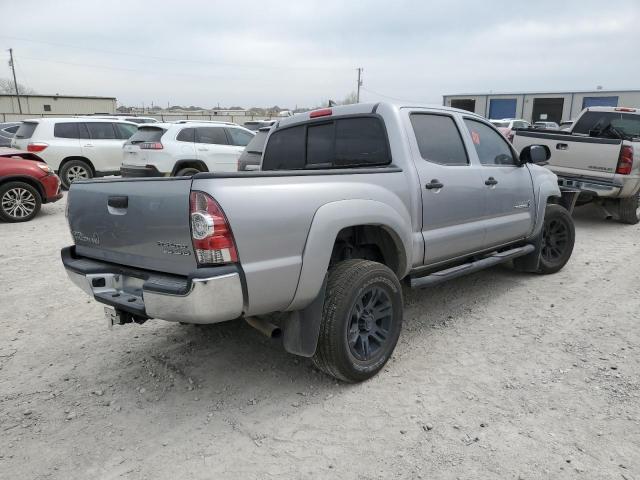 5TFJU4GN9FX082411 - 2015 TOYOTA TACOMA DOUBLE CAB PRERUNNER SILVER photo 3