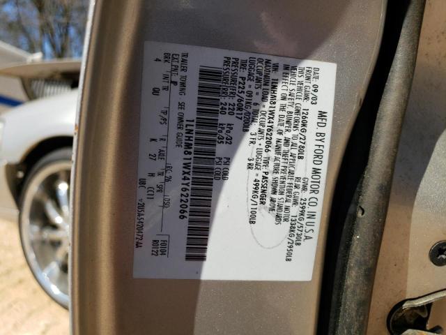 1LNHM81WX4Y622066 - 2004 LINCOLN TOWN CAR EXECUTIVE SILVER photo 12