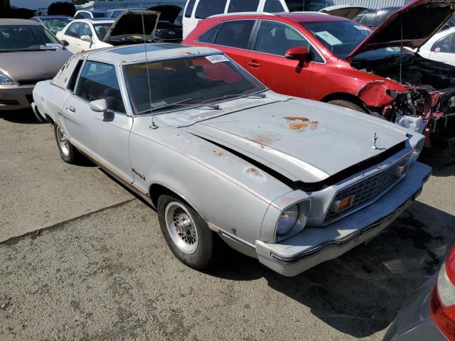 6R04F117654 - 1976 FORD UK SILVER photo 4