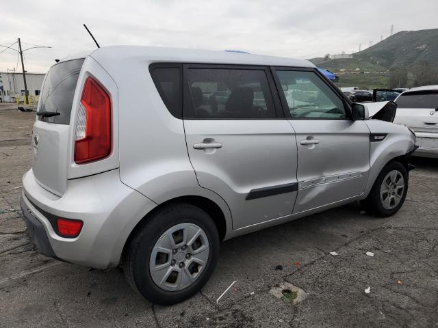 KNDJT2A5XC7465706 - 2012 KIA SOUL SILVER photo 3