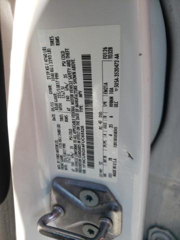 1FMCU9GX4FUC65526 - 2015 FORD ESCAPE SE WHITE photo 12