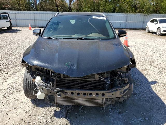 5LMCJ3D90HUL40802 - 2017 LINCOLN MKC RESERVE BLACK photo 5