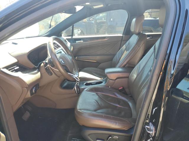 5LMCJ3D90HUL40802 - 2017 LINCOLN MKC RESERVE BLACK photo 7