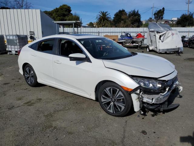 JHMFC1F70JX040985 - 2018 HONDA CIVIC EXL თეთრი ფოტო 4