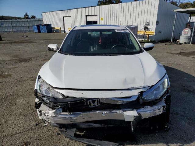 JHMFC1F70JX040985 - 2018 HONDA CIVIC EXL WHITE photo 5