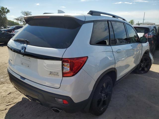 5FNYF8H06LB006508 - 2020 HONDA PASSPORT ELITE WHITE photo 3