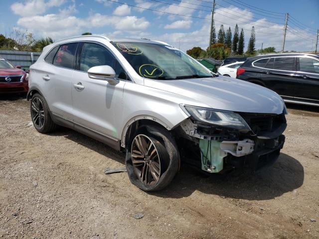 5LMTJ3DH7HUL04306 - 2017 LINCOLN MKC RESERVE SILVER photo 4