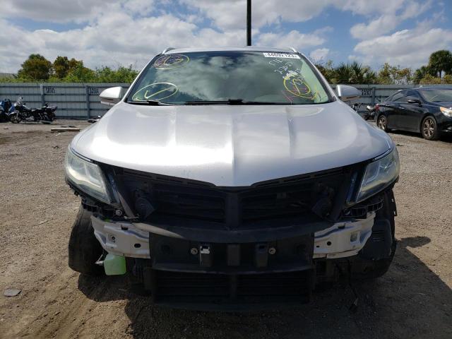 5LMTJ3DH7HUL04306 - 2017 LINCOLN MKC RESERVE SILVER photo 5