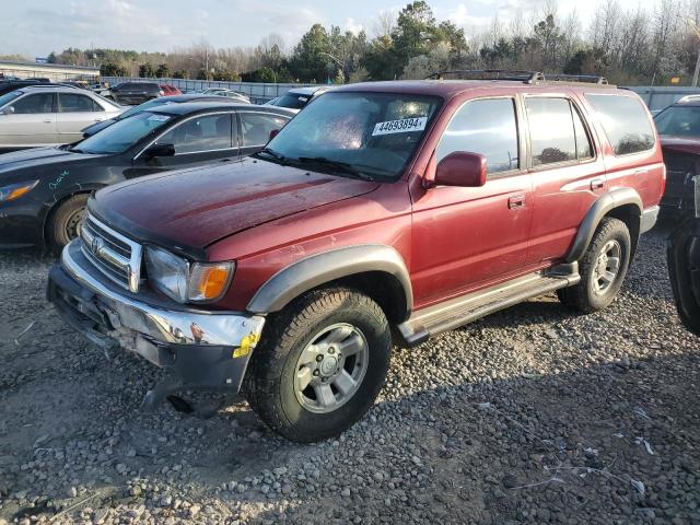 2000 TOYOTA 4RUNNER SR5, 