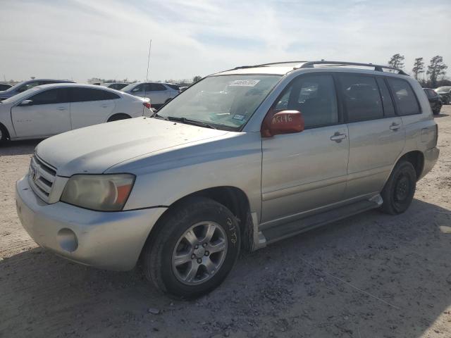 2004 TOYOTA HIGHLANDER, 