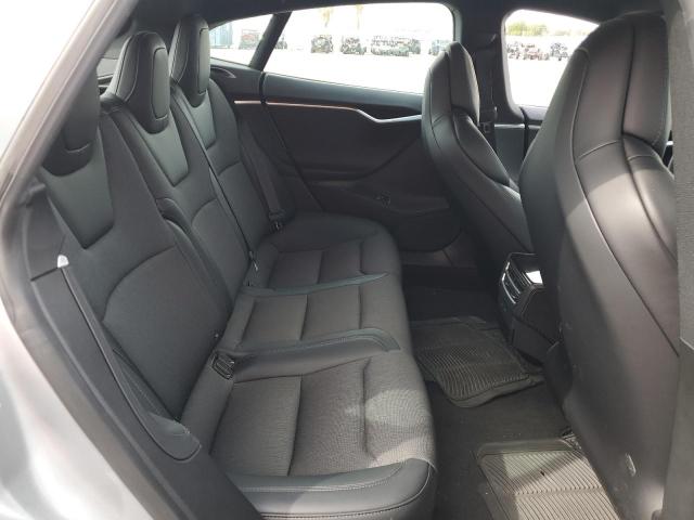 5YJSA1E22JF249392 - 2018 TESLA MODEL S Արծաթագույն լուսանկար 10