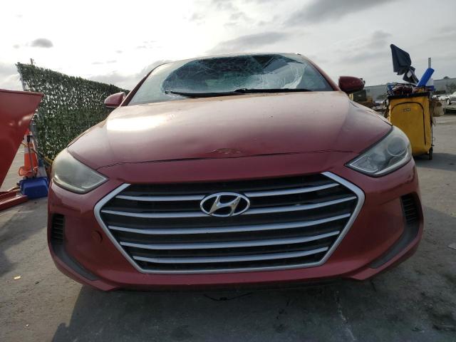 KMHD84LF0HU064086 - 2017 HYUNDAI ELANTRA SE RED photo 5