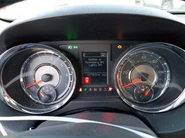 2A4RR8DG4BR758932 - 2011 CHRYSLER TOWN & COU TOURING L SILVER photo 9