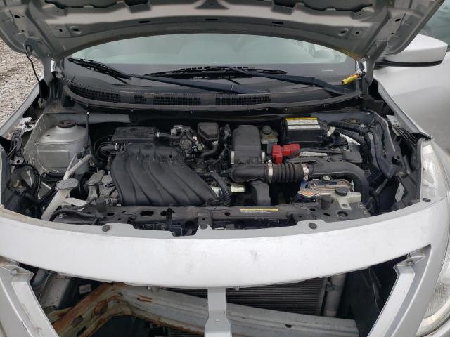 3N1CN7APXGL845263 - 2016 NISSAN VERSA S SILVER photo 11