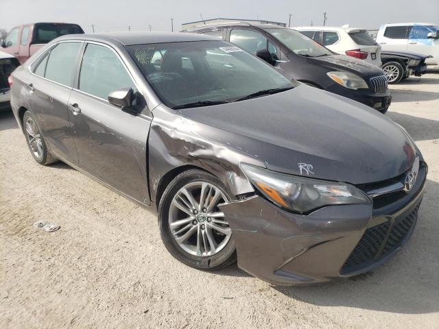 4T1BF1FK6FU023947 - 2015 TOYOTA CAMRY LE GRAY photo 4