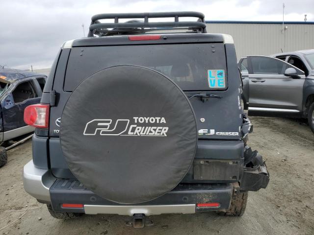 JTEBU11F570008252 - 2007 TOYOTA FJ CRUISER BLACK photo 6