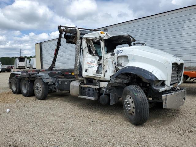 1M2AX04CXDM014227 - 2013 MACK 700 GU700 WHITE photo 1