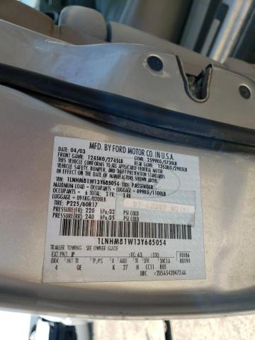 1LNHM81W13Y685054 - 2003 LINCOLN TOWN CAR EXECUTIVE SILVER photo 13