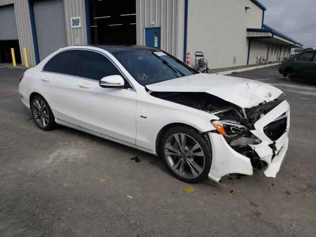 55SWF4HB9JU255561 - 2018 MERCEDES-BENZ C 350E WHITE photo 4