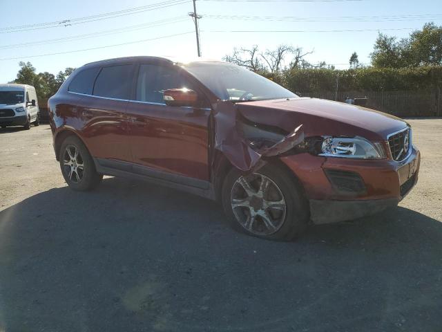 YV4902DZ2B2152930 - 2011 VOLVO XC60 T6 RED photo 4