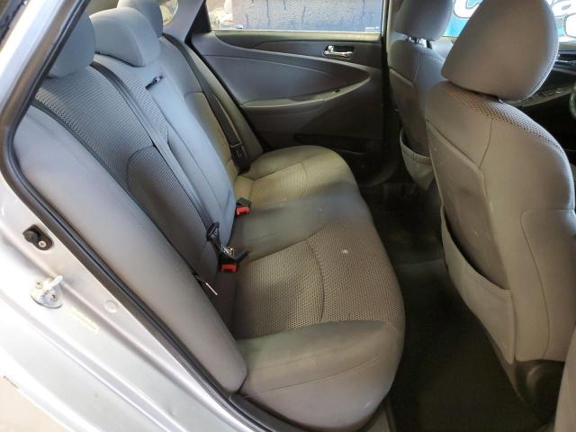 5NPEB4AC1BH063274 - 2011 HYUNDAI SONATA GLS SILVER photo 10