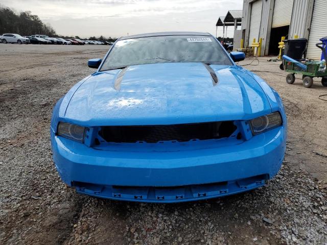 1ZVBP8AM1C5250114 - 2012 FORD MUSTANG BLUE photo 5