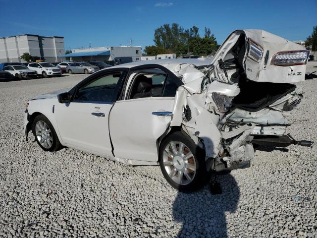 3LNHL2GC0BR767304 - 2011 LINCOLN MKZ WHITE photo 2