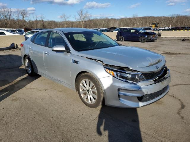 5XXGT4L32JG262380 - 2018 KIA OPTIMA LX SILVER photo 4