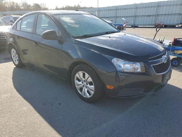 1G1PA5SG3E7232277 - 2014 CHEVROLET CRUZE LS BLUE photo 4