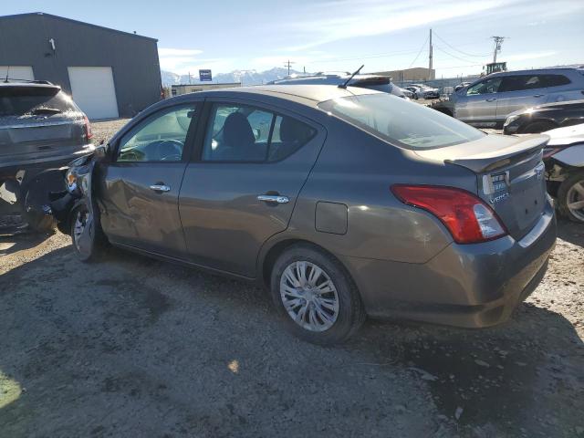 3N1CN7AP8GL898544 - 2016 NISSAN VERSA S GRAY photo 2