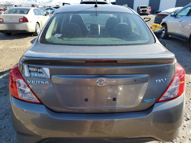 3N1CN7AP8GL898544 - 2016 NISSAN VERSA S GRAY photo 6