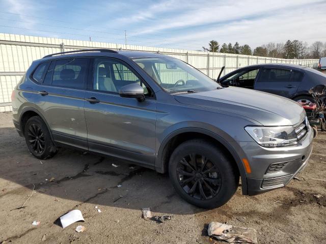 3VV0B7AX9JM091817 - 2018 VOLKSWAGEN TIGUAN S GRAY photo 4