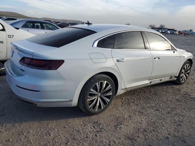 WVWBR7AN1KE000600 - 2019 VOLKSWAGEN ARTEON SE WHITE photo 3