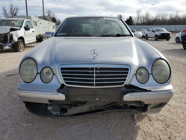 WDBJF82J92X069821 - 2002 MERCEDES-BENZ E 320 4MATIC SILVER photo 5