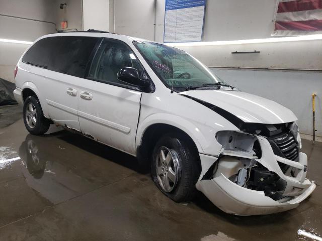 2D4GP44L17R165161 - 2007 DODGE GRAND CARA SXT WHITE photo 4