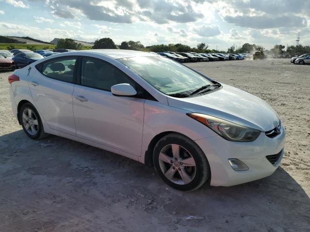 5NPDH4AE0DH307642 - 2013 HYUNDAI ELANTRA GLS WHITE photo 4