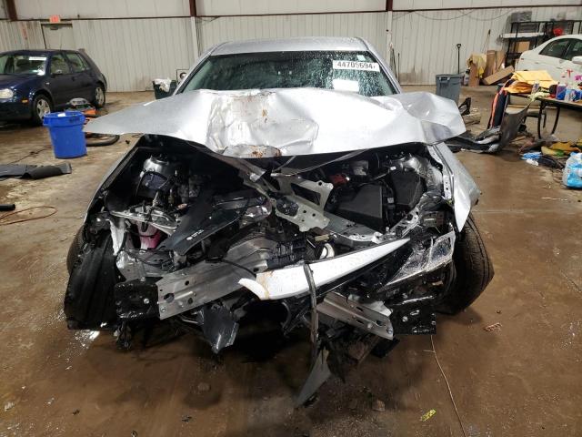 4T1C11AKXRU874664 - 2024 TOYOTA CAMRY LE SILVER photo 5