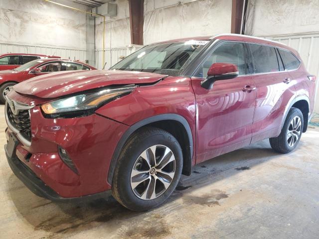 5TDGZRBH7NS171490 - 2022 TOYOTA HIGHLANDER XLE RED photo 1