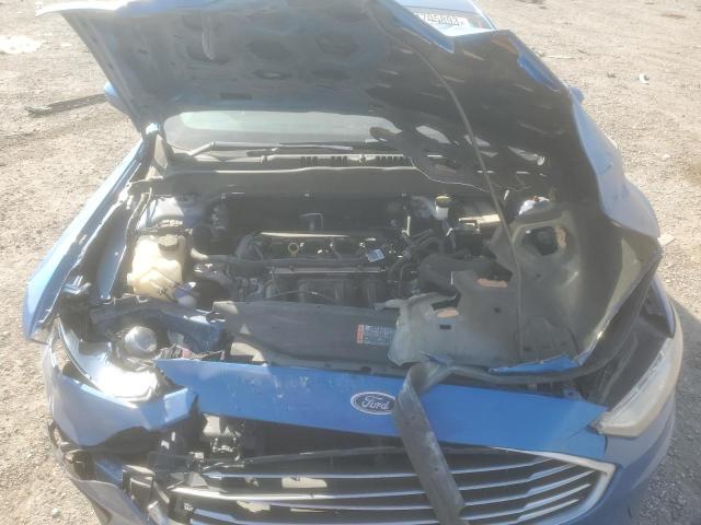 3FA6P0H78LR176439 - 2020 FORD FUSION SE BLUE photo 11